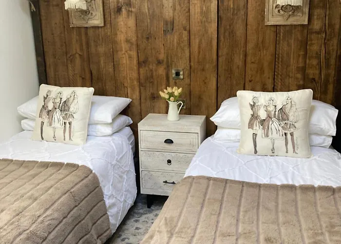 Ballybur Mews 2 Apartment *